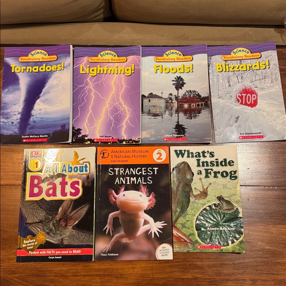 Scholastic Science DK 7 Book Set Levels 1 2 Weather Bats Natural History Frog